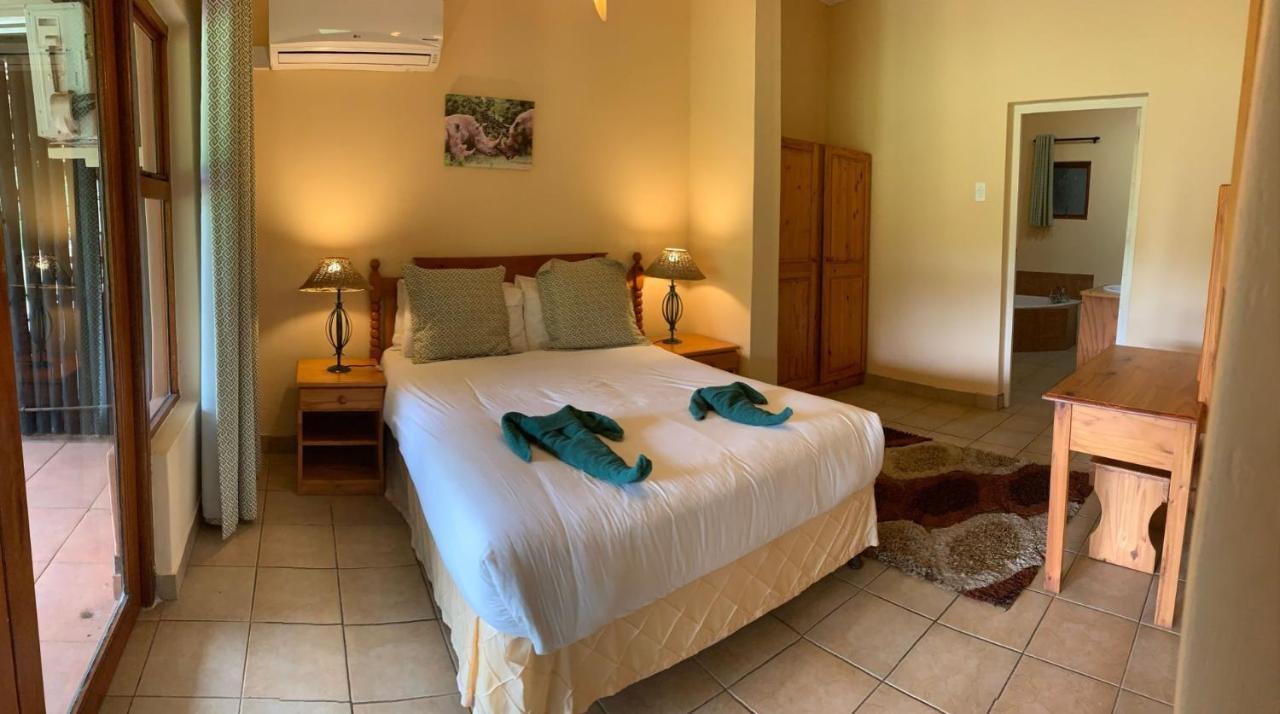Gooderson Bushlands Game Lodge Хлухлуве Экстерьер фото