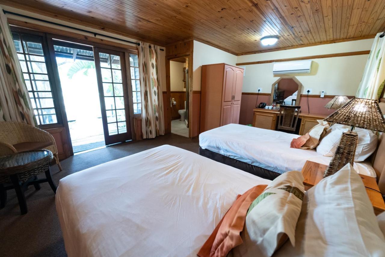 Gooderson Bushlands Game Lodge Хлухлуве Экстерьер фото