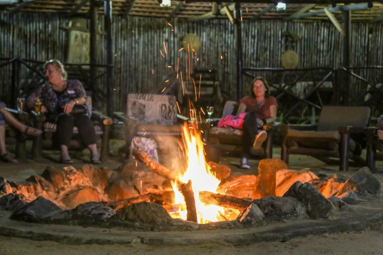 Gooderson Bushlands Game Lodge Хлухлуве Экстерьер фото