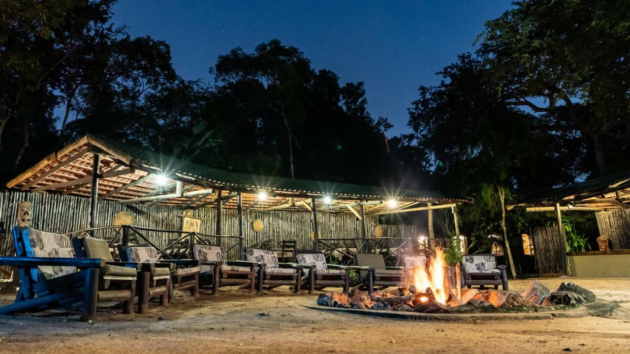 Gooderson Bushlands Game Lodge Хлухлуве Экстерьер фото